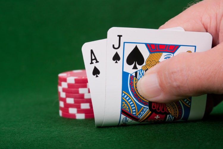 odds of winning blackjack