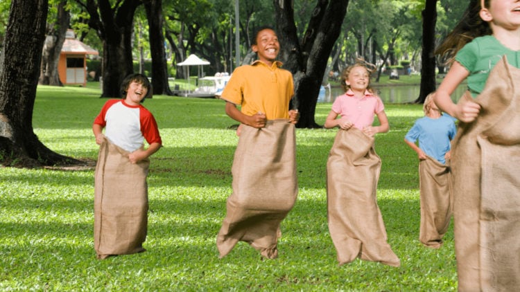 10 FUN GAMES FOR THE BEST KID’S FIELD DAY!, sack race, blog