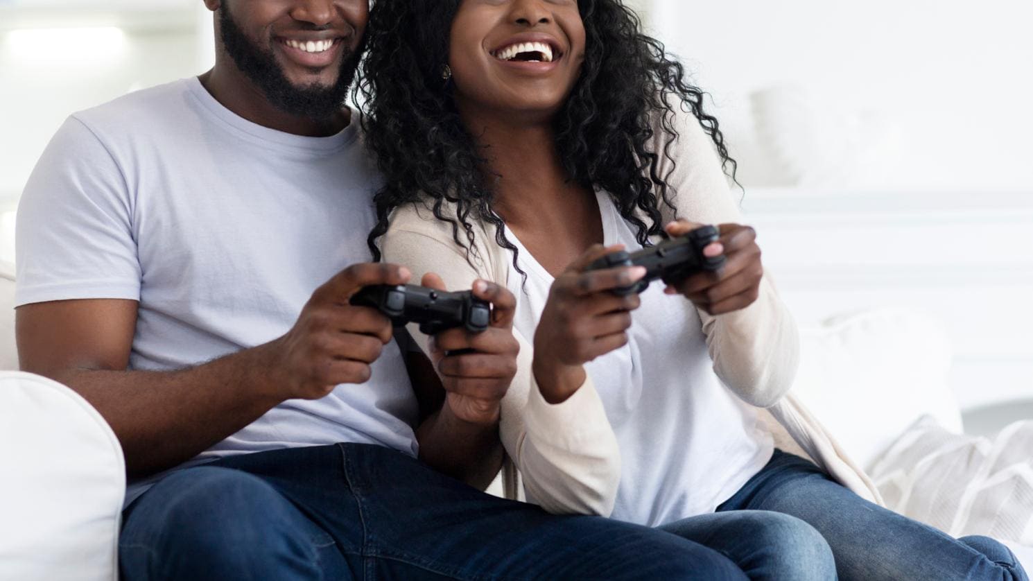 30 FUN DATE NIGHT GAMES FOR COUPLES