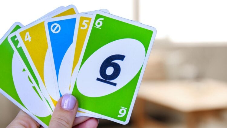 how to win at uno