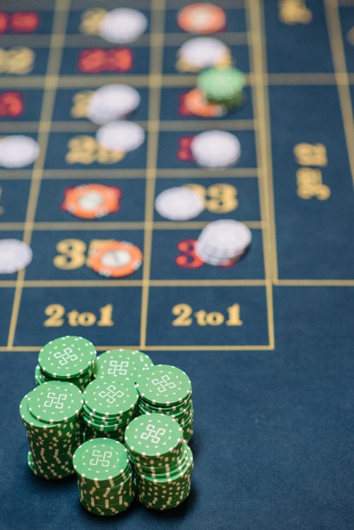 Smart People Do Chasing Fortunes: The Thrill of Progressive Jackpots in Indian Online Casinos :)