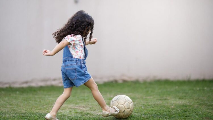 roll the stone relay race